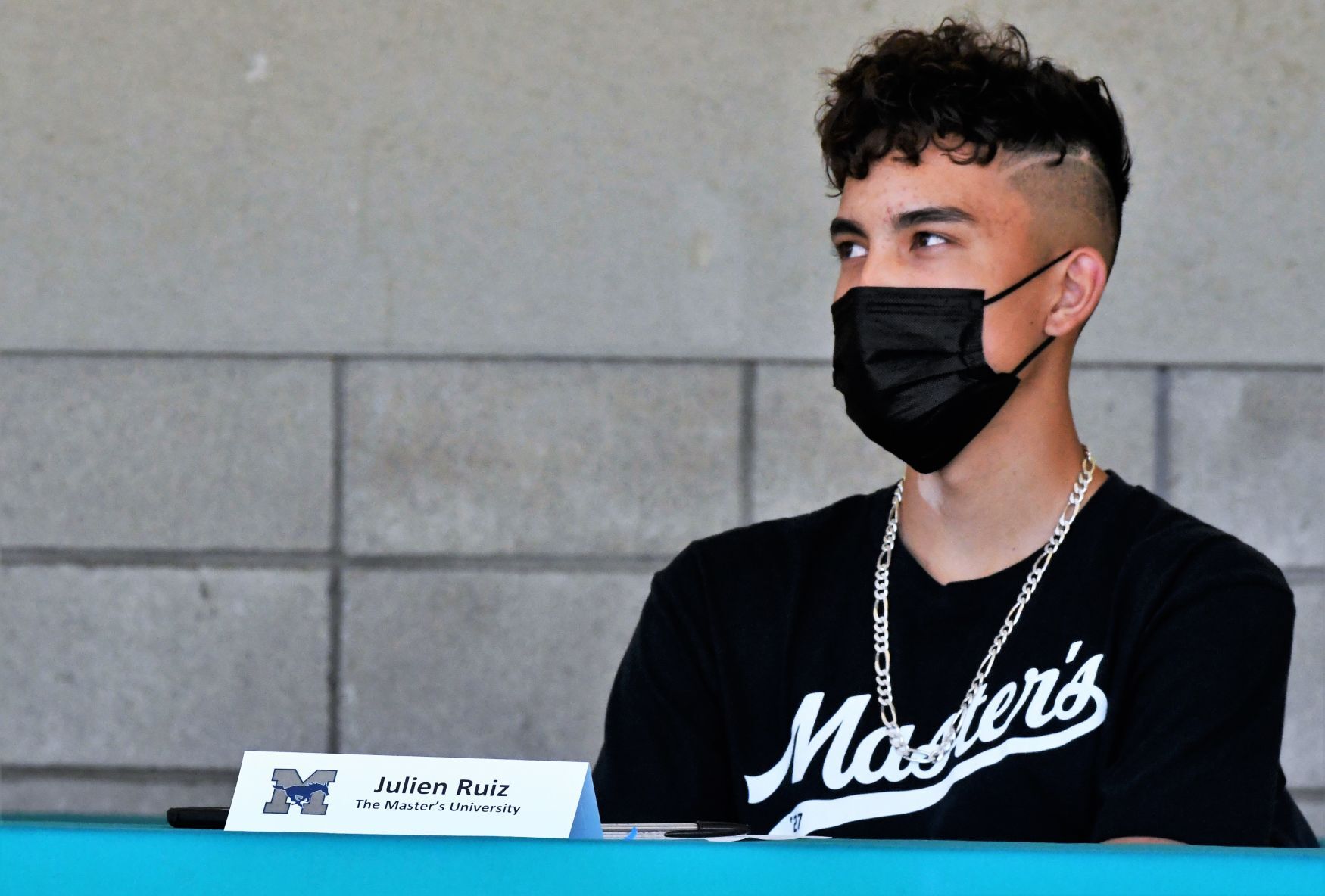 051321 PVHS Signing 06.JPG